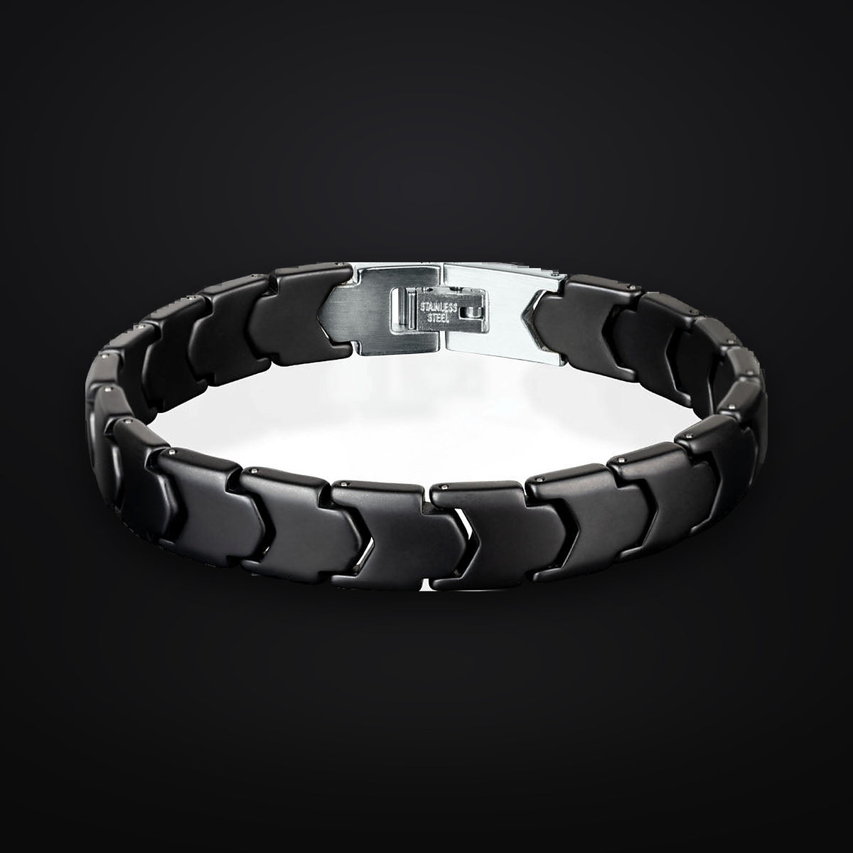 Gent Herrenarmband aus schwarzer Keramik, Detailansicht