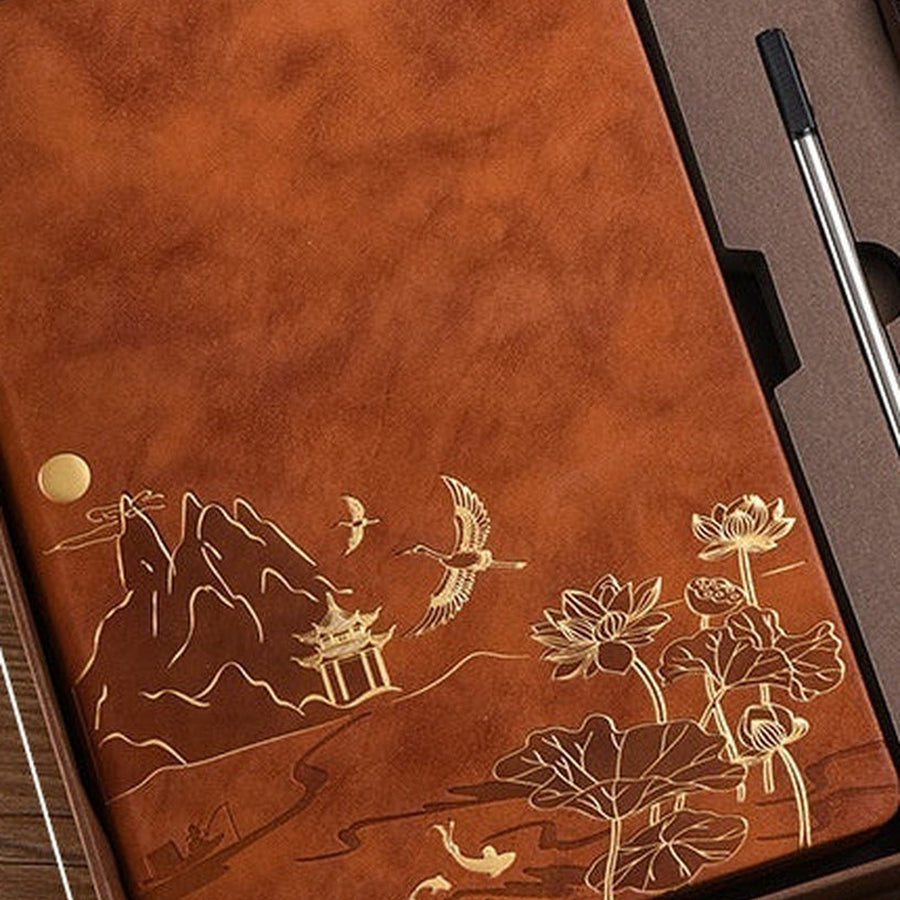 Notizbuchdeckel in Braun Kaffee mit goldfarbenem Landschaftsmotiv